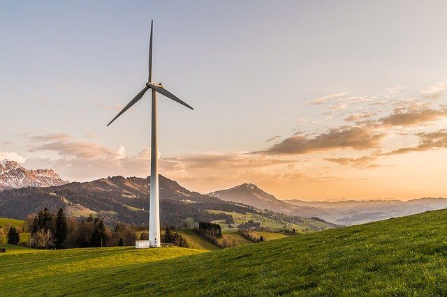 Wales economy needs to ‘green up’ to meet net zero challenge Wales economy needs to ‘green up’ to meet net zero challenge